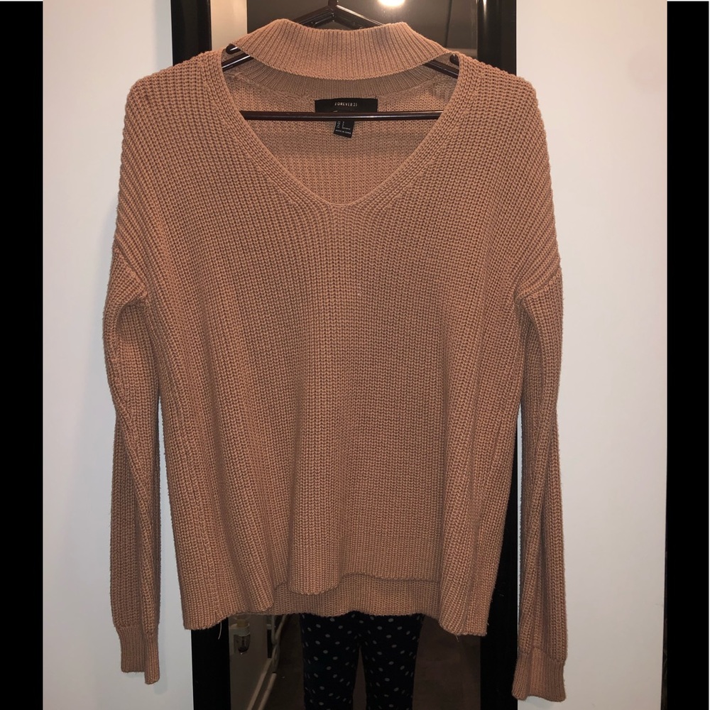 V neck sweater